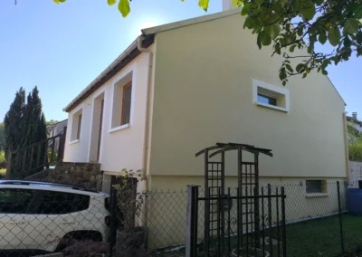 maison avec un ravalement de facade I4 beige neuf avec isolation a rambouillet