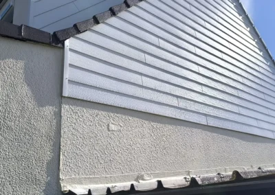 detail nouveau bardage pvc et toiture hydrofuge brun ablis
